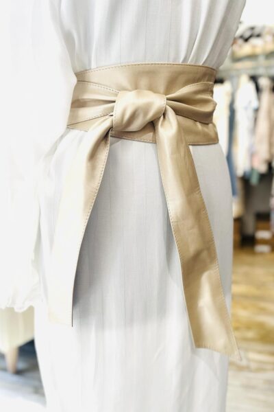 champagne coloured obi belt