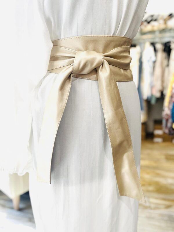 champagne coloured obi belt