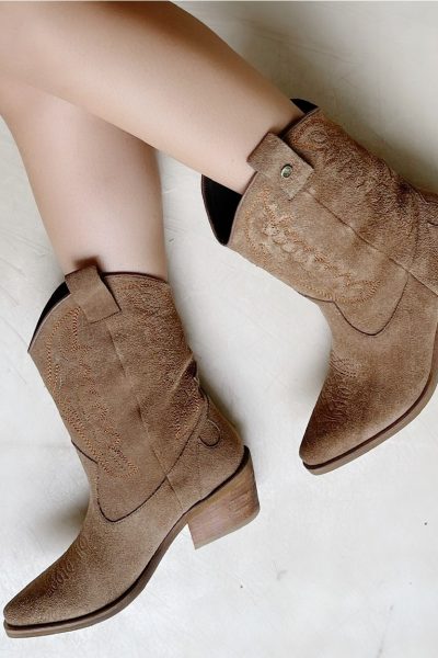 unstoppable Cowboy boot tan suede