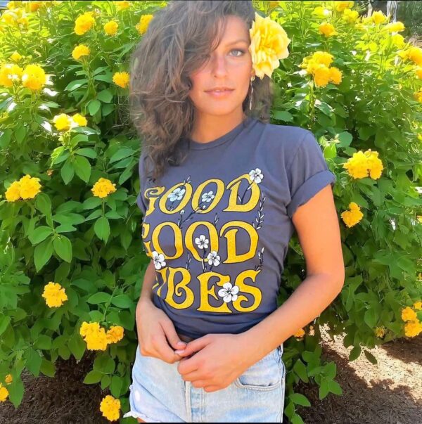 good vibes only slogan t-shirt