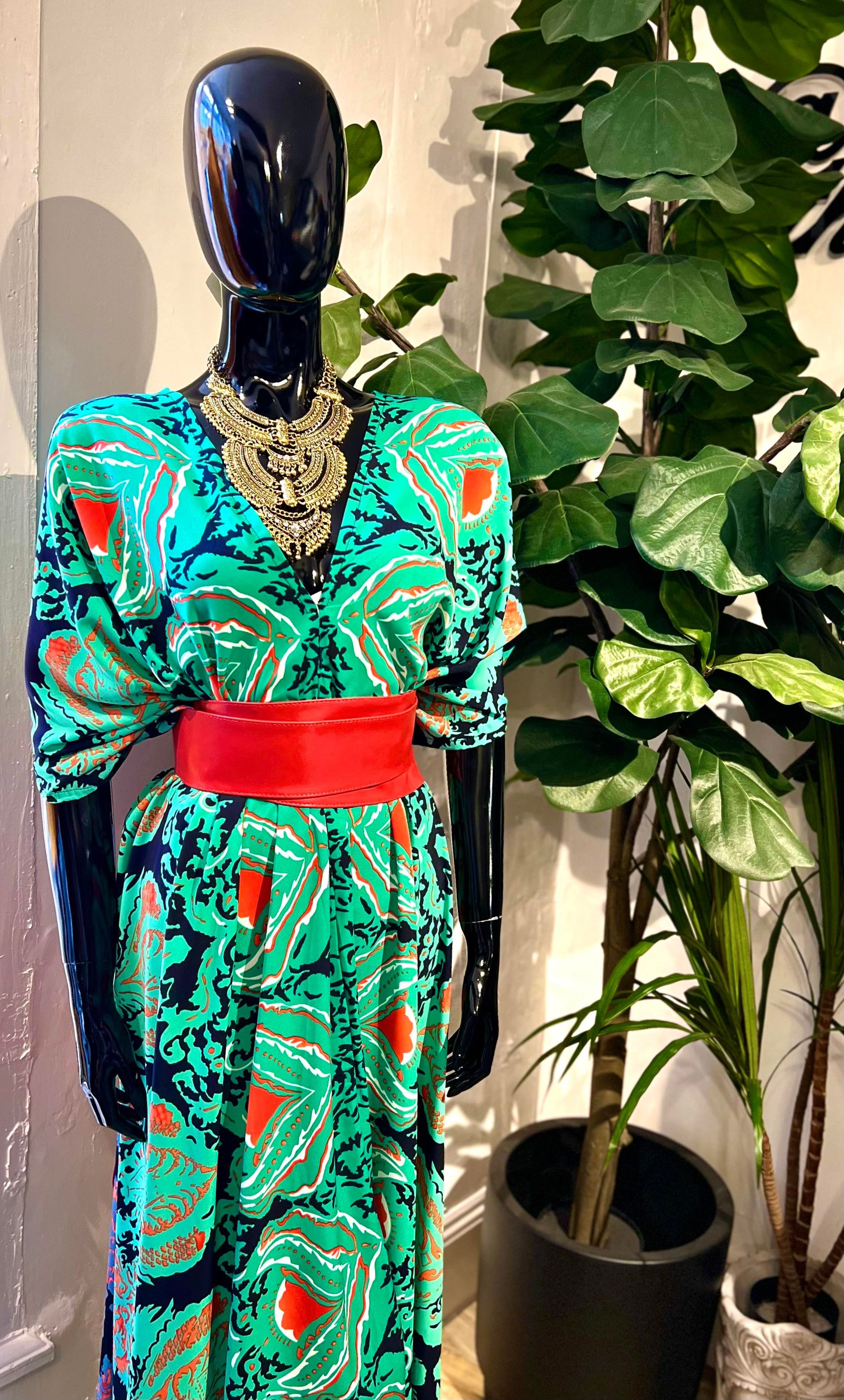 green kaftan 2
