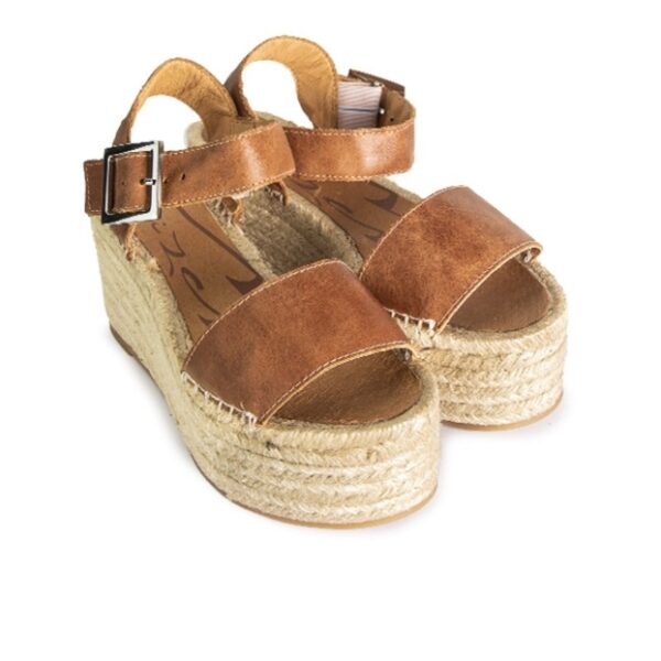 Buckle wedge sandal both