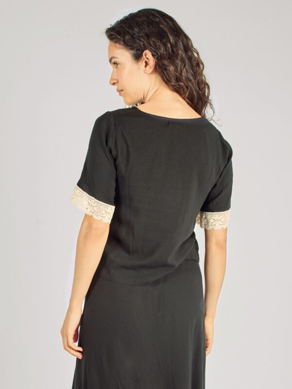 Happy Days Whisper Top back