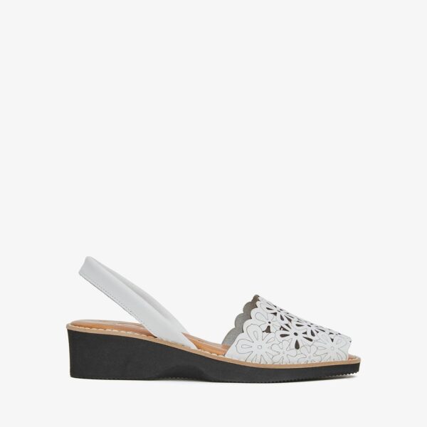 Floral Motif Platform Sandals