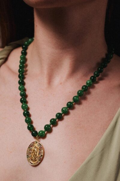 Green beaded Gold pendant necklace