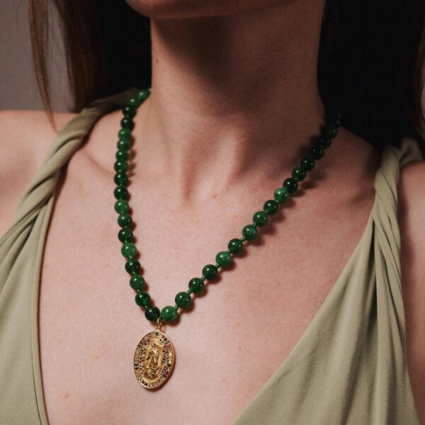 Green beaded Gold pendant necklace