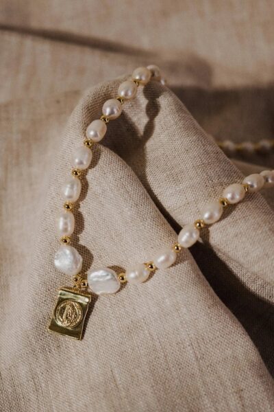 Pearl Pendant Necklace