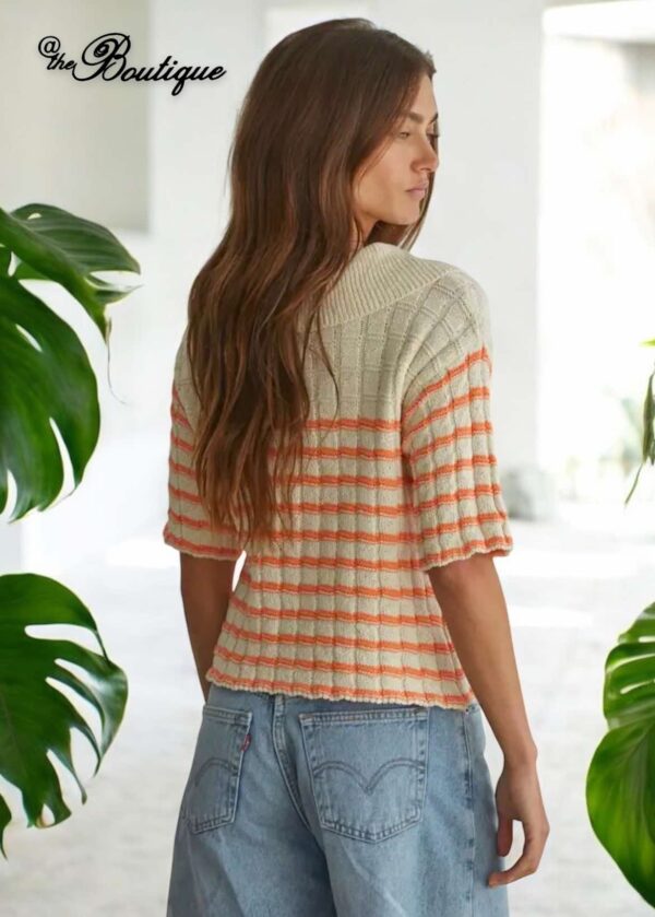 Coral Striped Collar Sweater. - Image 4