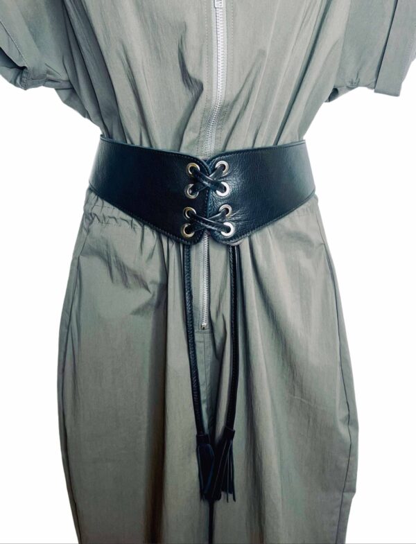 black corset belt front